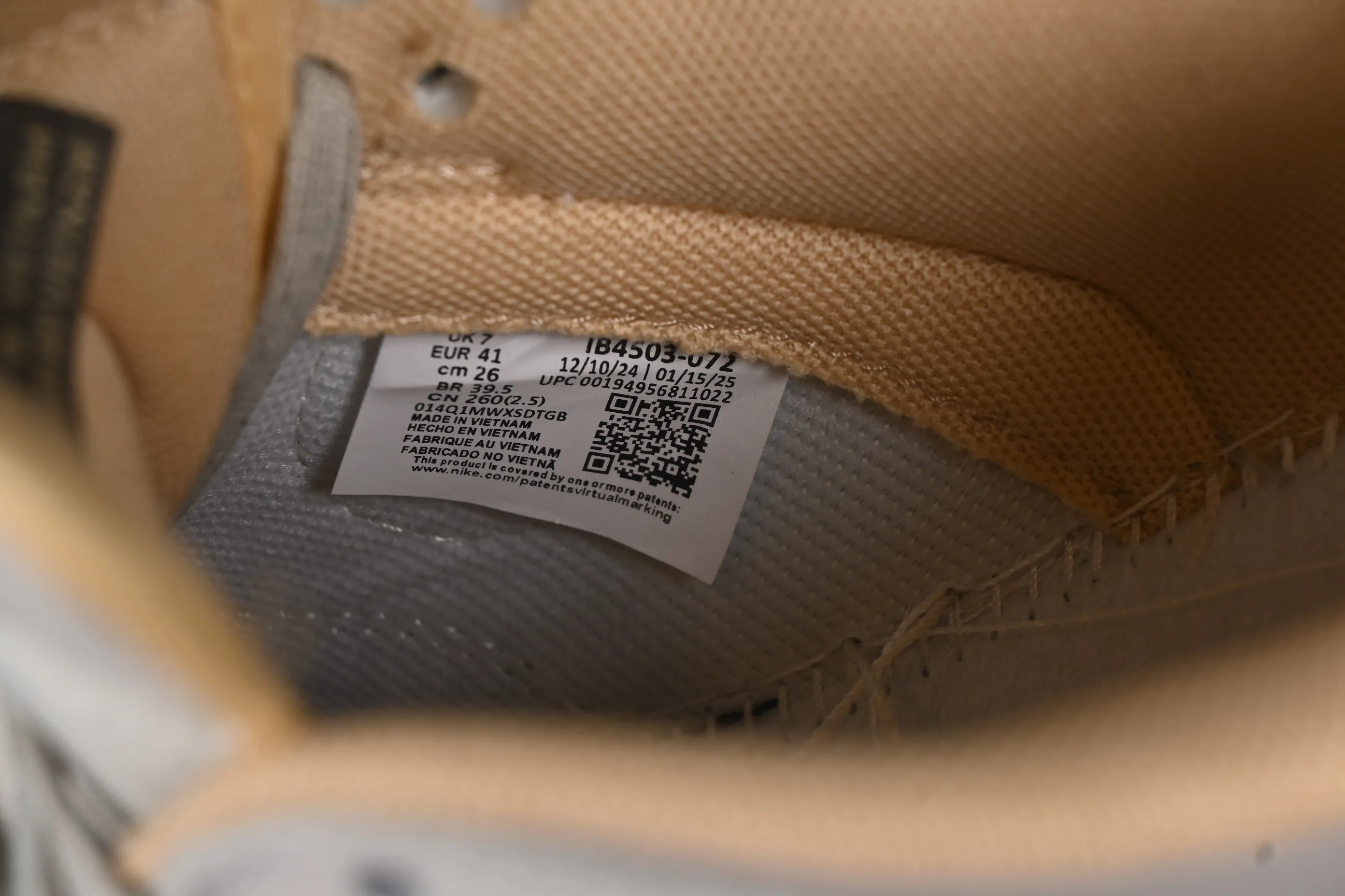 All categories Nk SB Dunk series Nk SB Dunk Low low-top sneakers Nk SB Dunk Low light gray SB low-top casual sneakers IB4503-072
